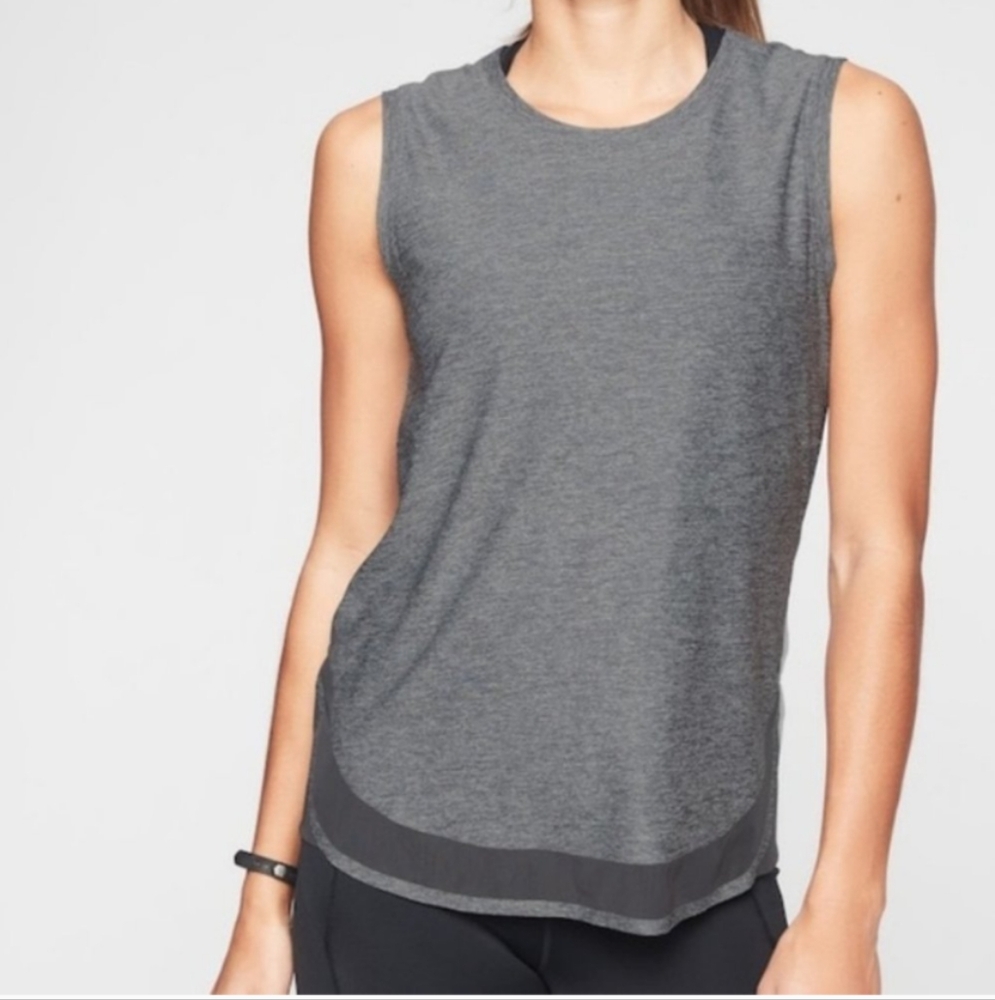 Athleta Cadence Heather Gray Mesh Tank Size Small